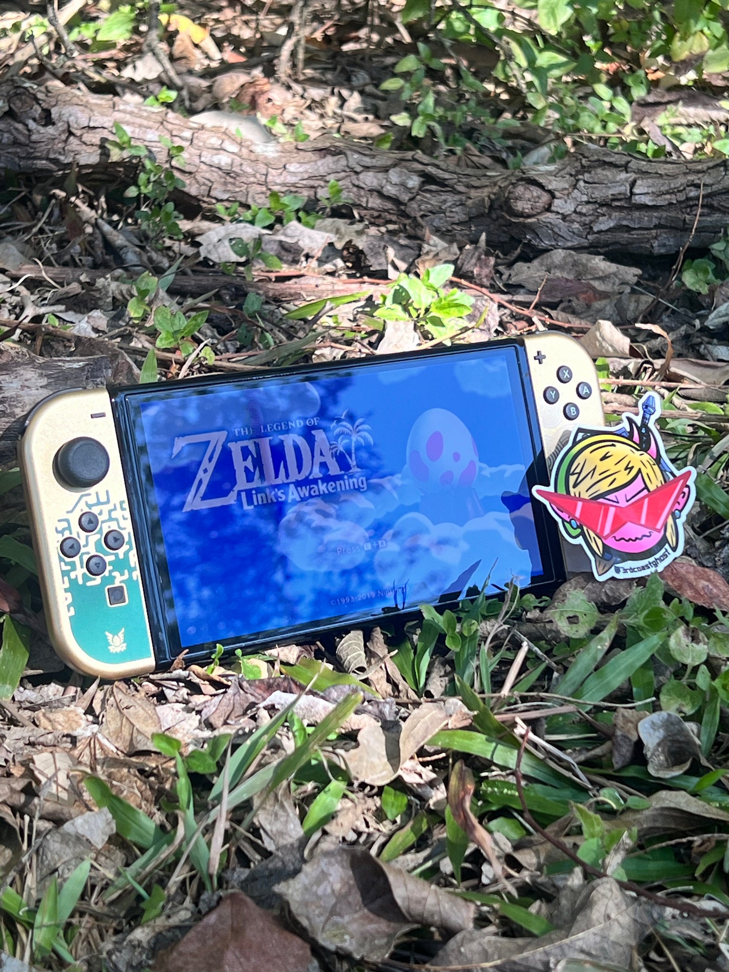 Link Ghosty Sticker